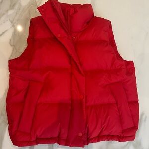 Lululemon Wunder Puff Cropped Vest with Hood
